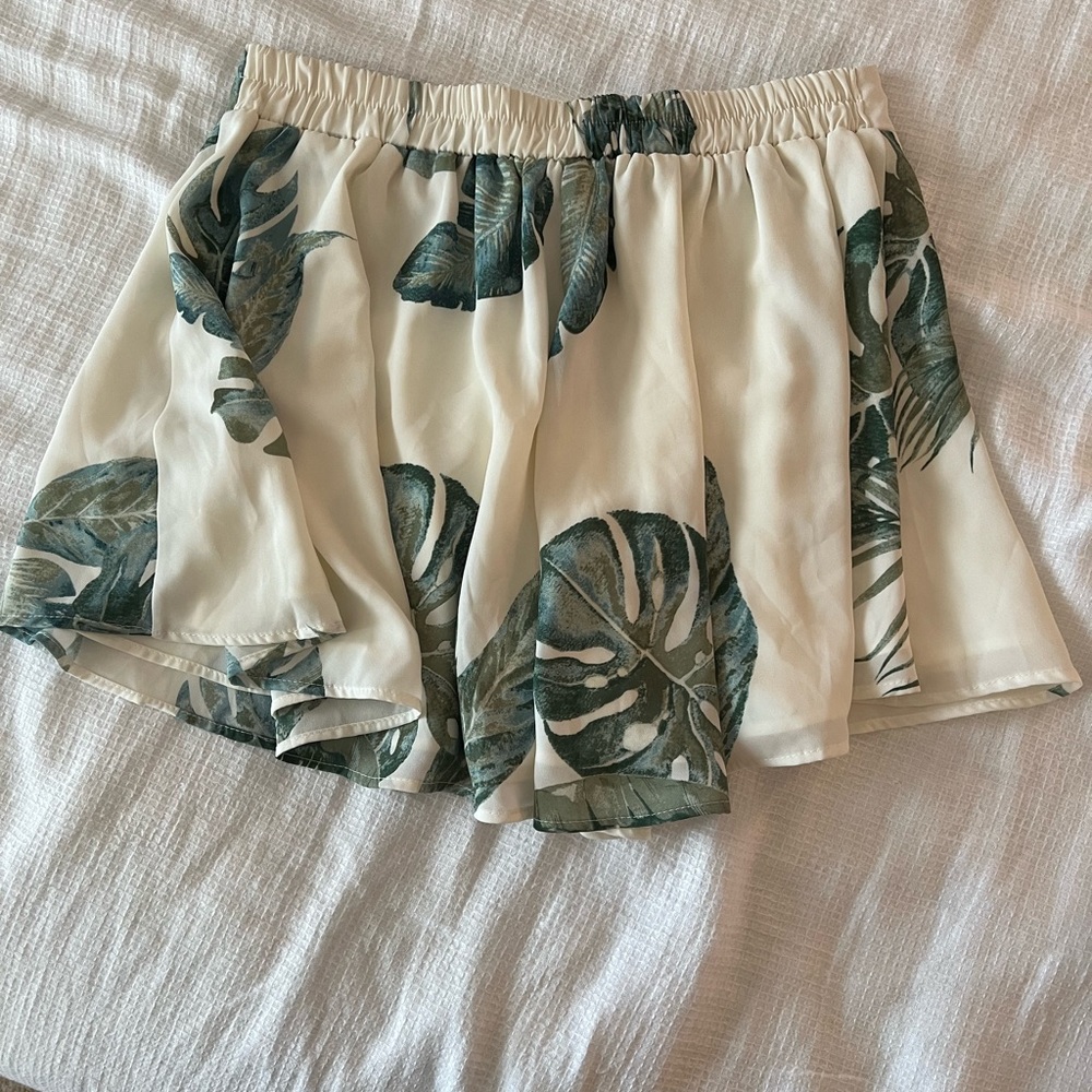 Relax Tropical Shorts